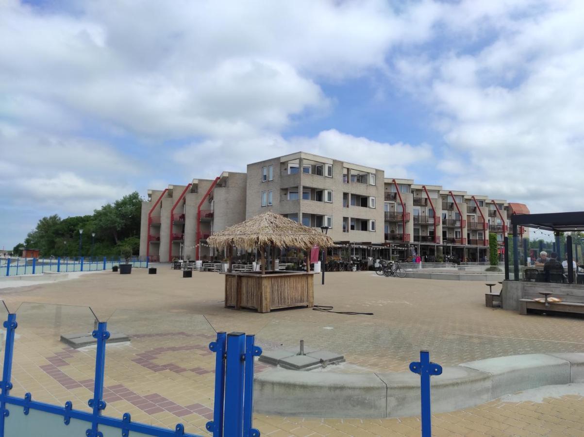 Appartement Ijsselmeer Makkum Strand المظهر الخارجي الصورة